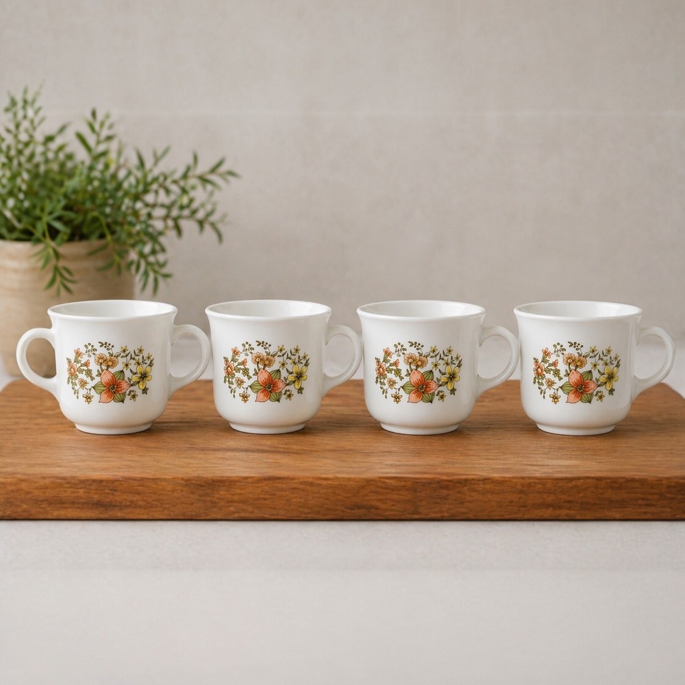 Corelle Indian Summer Mugs Set‎ of 4 Vintage 1970s Corning Floral Coffee Cups